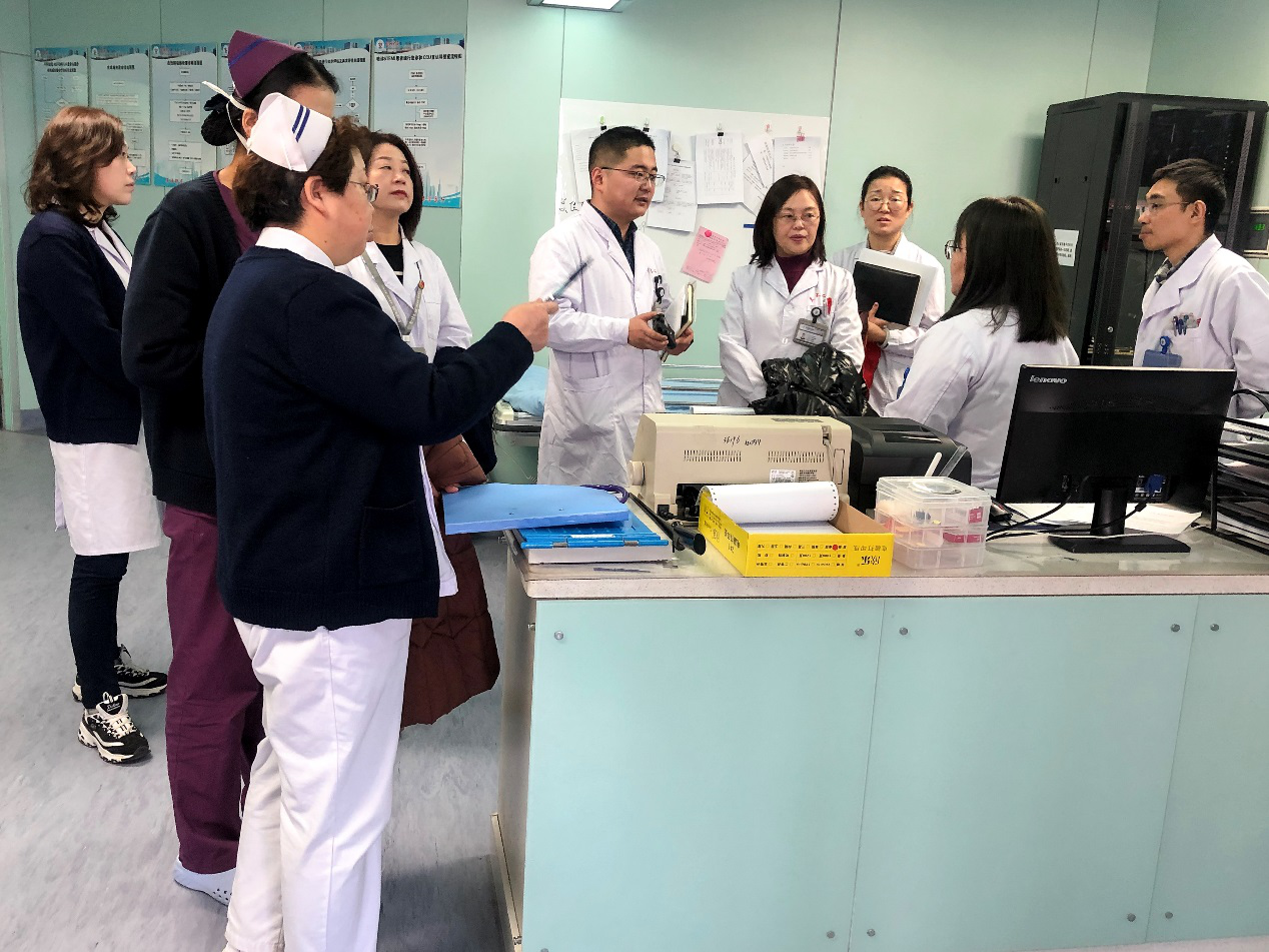 英雄联盟官方直播-广东宏远内部会议纪要流出:冲刺阶段门线救险,欧超杯使命明确,医务组通报恢复的简单介绍