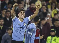 英雄联盟官方直播-瓦伦西亚训练开放日，转会期豪取连胜引欢呼，国王杯在即，高层口径保持一致的简单介绍